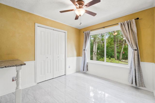 205 Jefferson Davis, Livingston, TX 77351