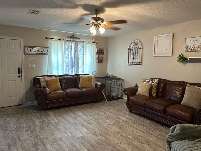 4304 E 63rd Street, Lubbock, TX 79403