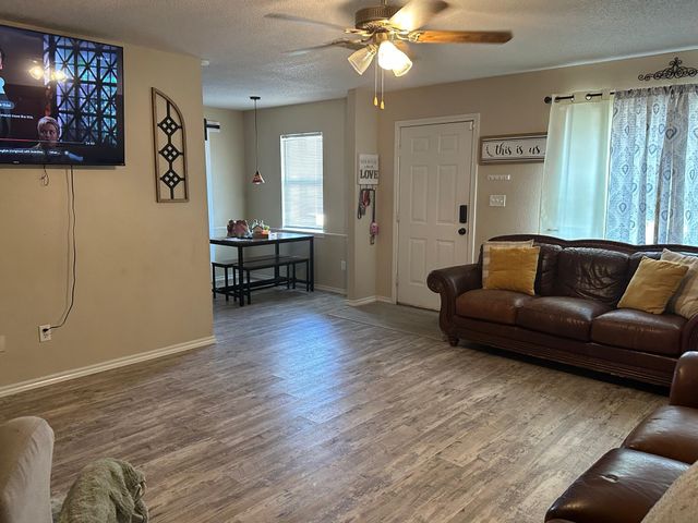 4304 E 63rd Street, Lubbock, TX 79403