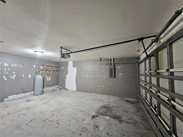 2746 SMITHTOWN DRIVE, Lakeland, FL 33801