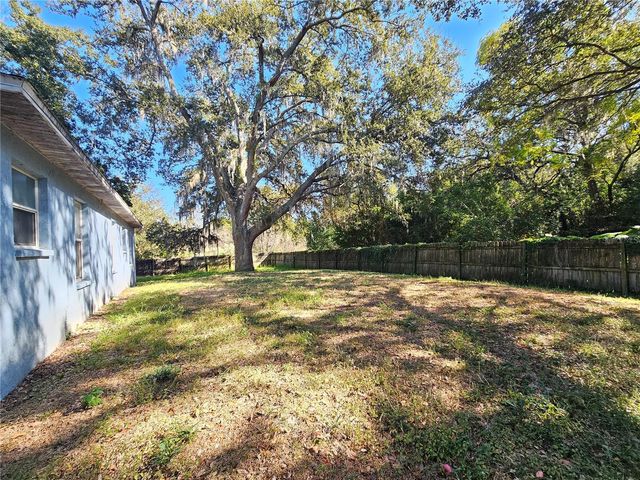 2746 SMITHTOWN DRIVE, Lakeland, FL 33801