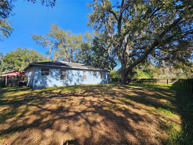 2746 SMITHTOWN DRIVE, Lakeland, FL 33801