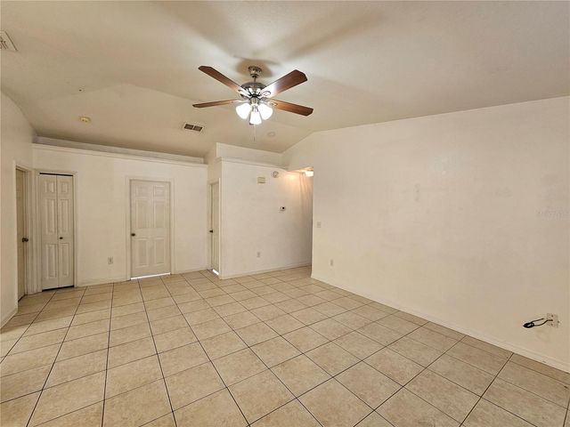 2746 SMITHTOWN DRIVE, Lakeland, FL 33801