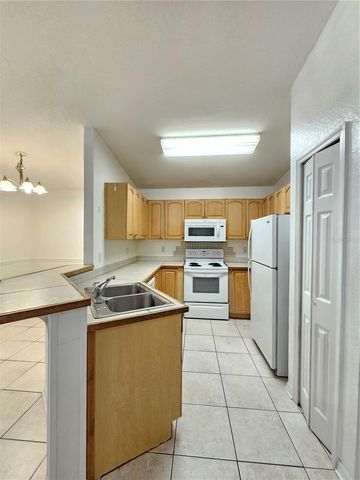 2746 SMITHTOWN DRIVE, Lakeland, FL 33801