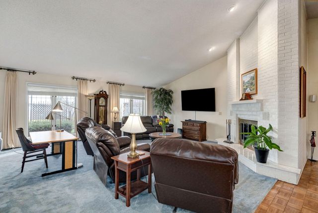 3508 E Sheffield Way, Springfield, MO 65802