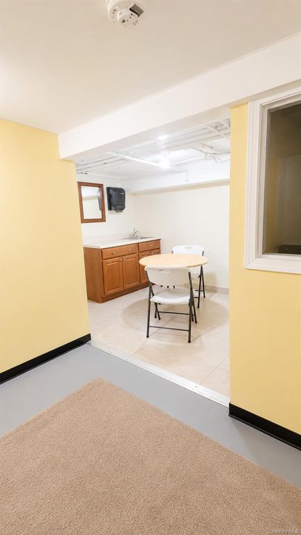 21945 Jamaica Avenue 1st Floor, Queens Village, NY 11428 — photo 4
