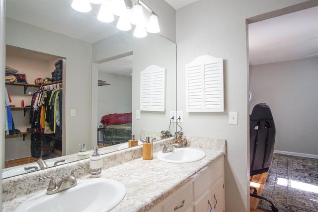 2429 Lanrell Drive, Tallahassee, FL 32303