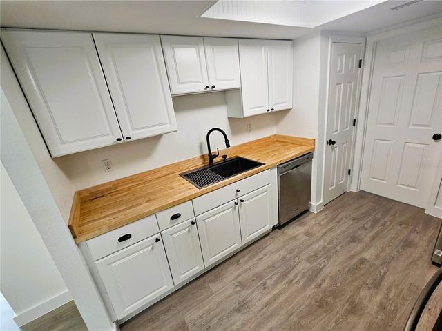 12218 SHADOW RIDGE BOULEVARD, Hudson, FL 34669