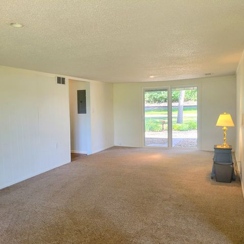 17115 Route 84 N, East Moline, IL 61244