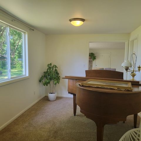 17115 Route 84 N, East Moline, IL 61244