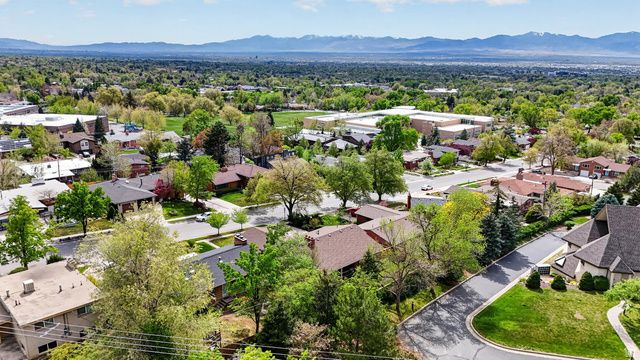 2463 E BLAINE AVE, Salt Lake City, UT 84108