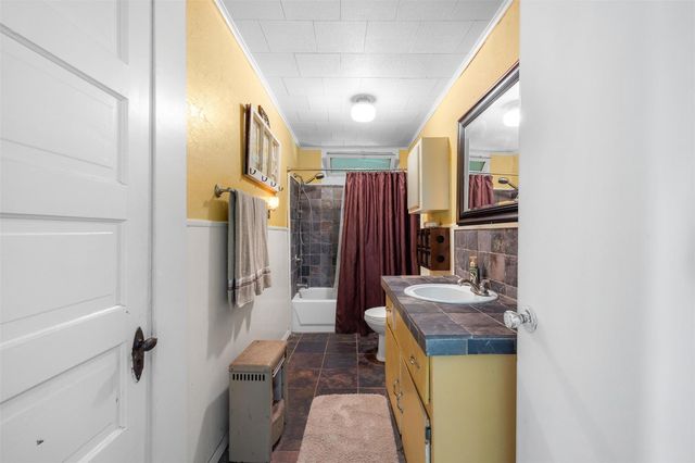 623 N Granger Street, Oakwood, TX 75855