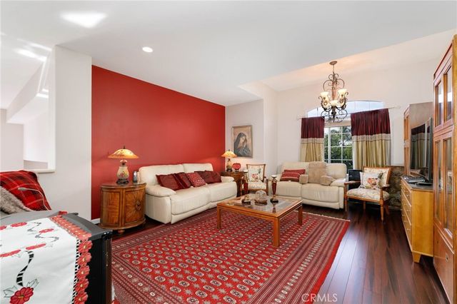 5730 Glen Oaks, La Verne, CA 91750