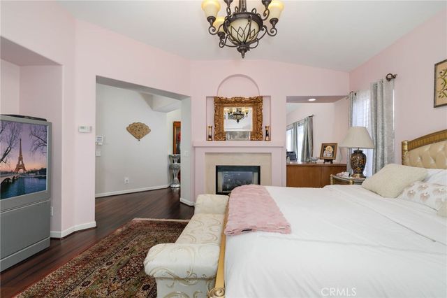 5730 Glen Oaks, La Verne, CA 91750