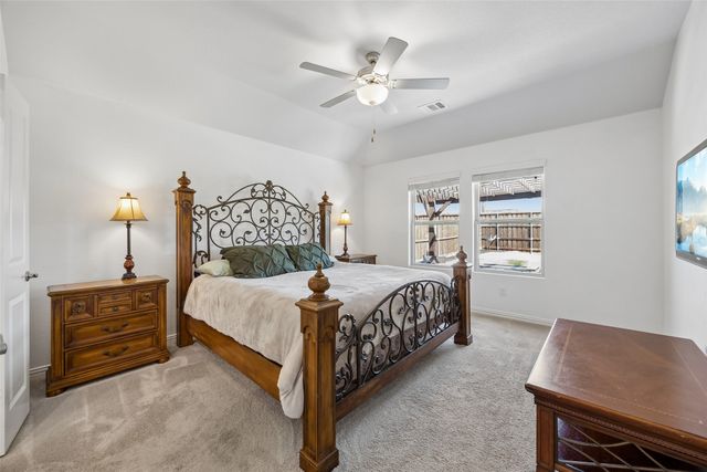 1713 Gold Mine Trail, Aubrey, TX 76227