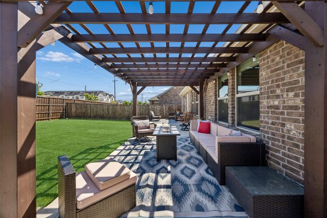 1713 Gold Mine Trail, Aubrey, TX 76227