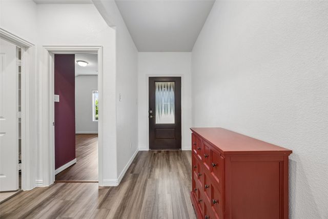 1713 Gold Mine Trail, Aubrey, TX 76227