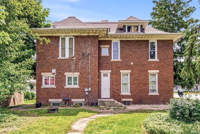 323 S 6th Street, Goshen, IN 46528