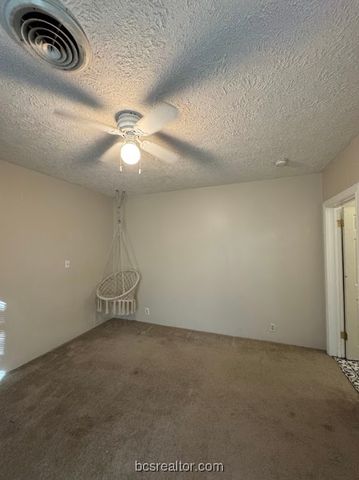 1101 East 30th Street, Bryan, TX 77802