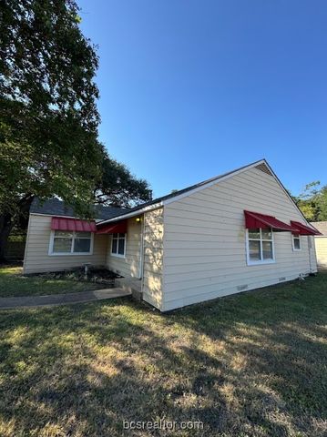 1101 East 30th Street, Bryan, TX 77802