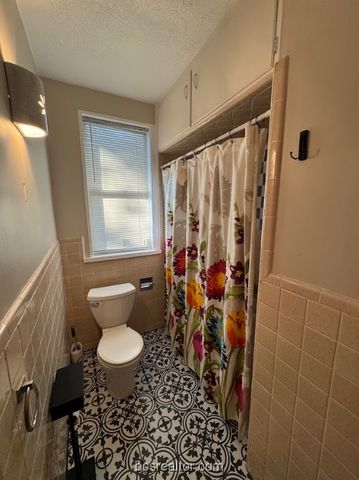 1101 East 30th Street, Bryan, TX 77802