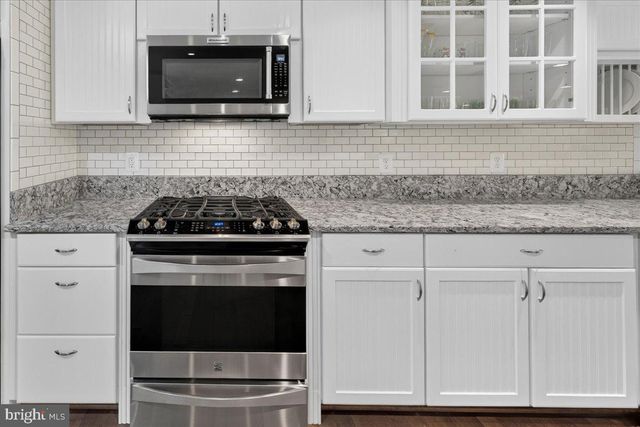 6011 BILLS RD, Mineral, VA 23117