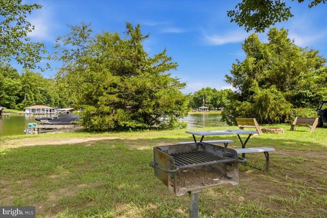 6011 BILLS RD, Mineral, VA 23117