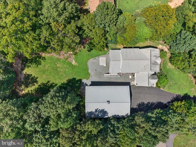 6011 BILLS RD, Mineral, VA 23117