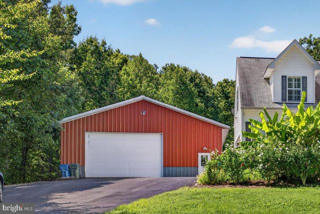 6011 BILLS RD, Mineral, VA 23117