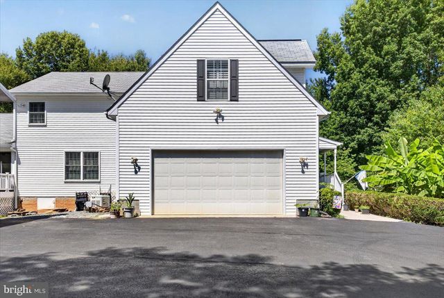 6011 BILLS RD, Mineral, VA 23117