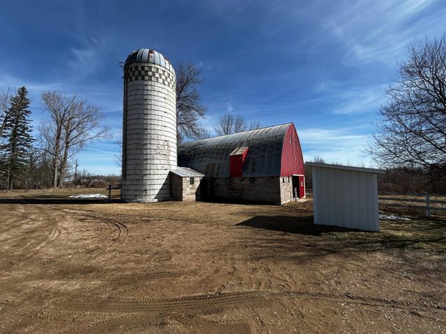 58644 280th Street, Deer Creek, MN 56527