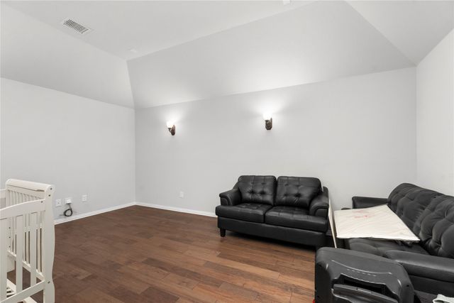 1105 Baynes Drive, Mckinney, TX 75454