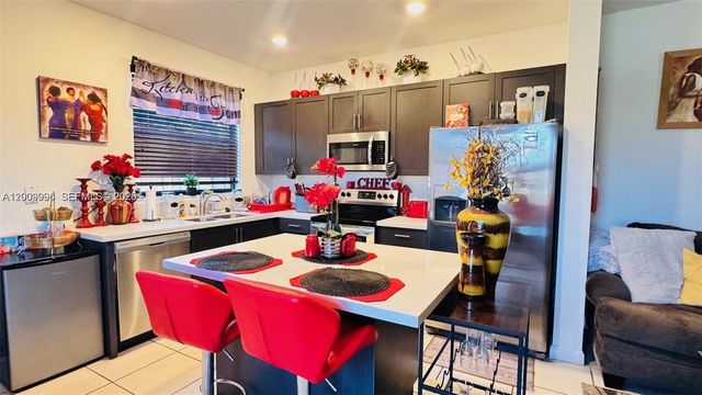 21463 NE 3rd Path, Miami, FL 33179