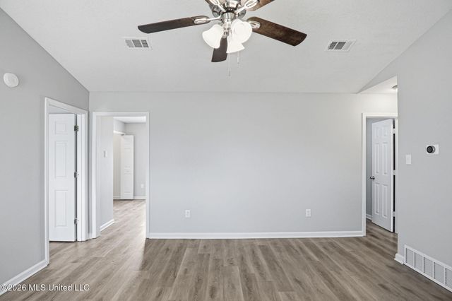 6330 Magnolia Lakes Drive, Olive Branch, MS 38654