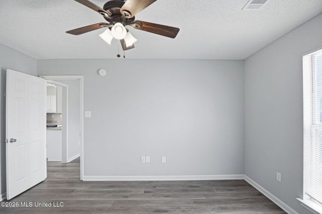 6330 Magnolia Lakes Drive, Olive Branch, MS 38654