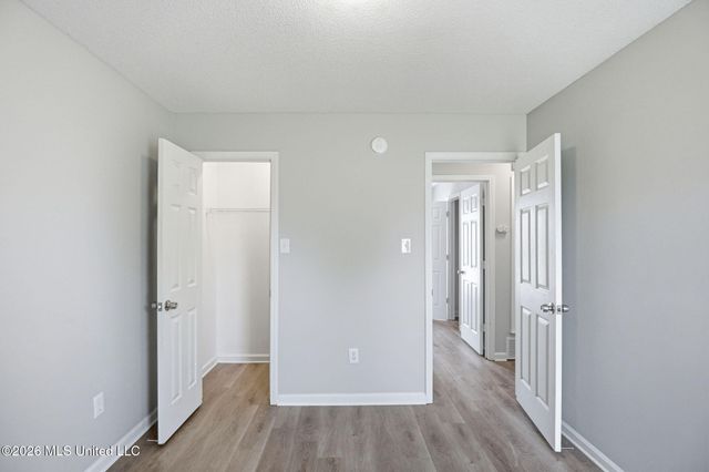 6330 Magnolia Lakes Drive, Olive Branch, MS 38654