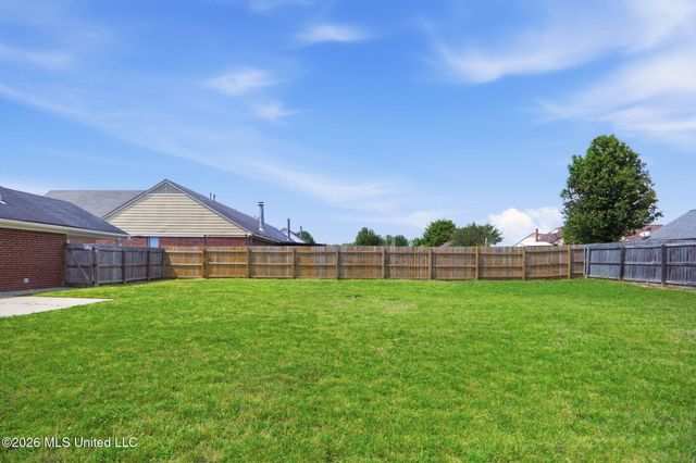 6330 Magnolia Lakes Drive, Olive Branch, MS 38654