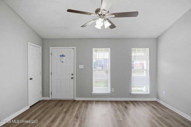 6330 Magnolia Lakes Drive, Olive Branch, MS 38654
