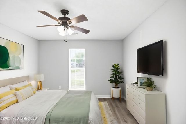 6330 Magnolia Lakes Drive, Olive Branch, MS 38654