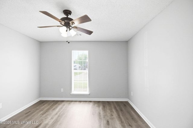 6330 Magnolia Lakes Drive, Olive Branch, MS 38654