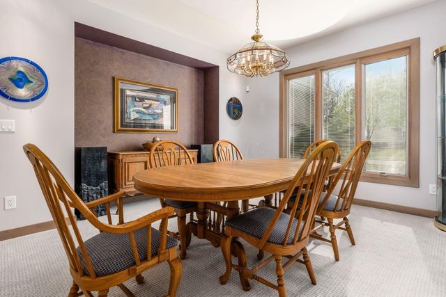 8432 Tartan Fields Drive, Dublin, OH 43017