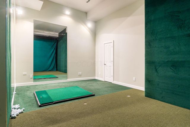 8432 Tartan Fields Drive, Dublin, OH 43017