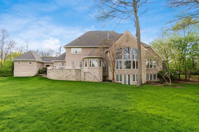 8432 Tartan Fields Drive, Dublin, OH 43017