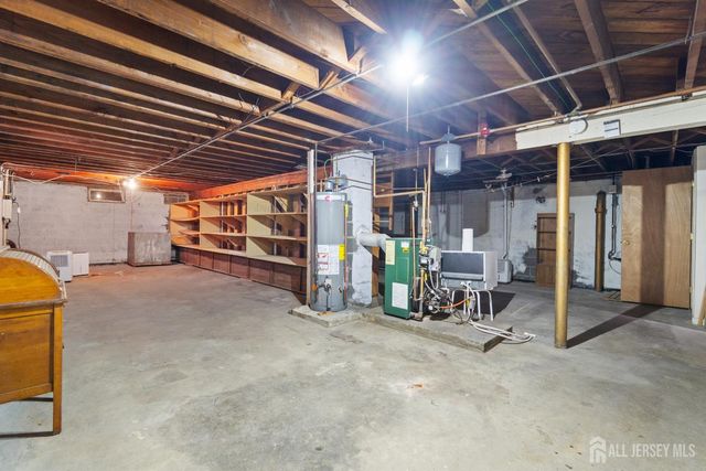 654 Colgate Avenue, Perth Amboy, NJ 08861