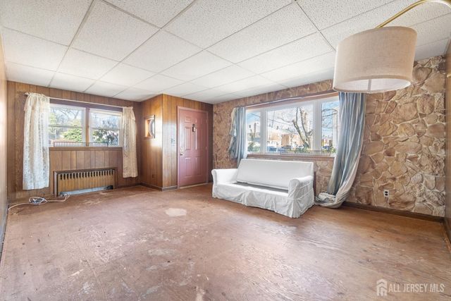 654 Colgate Avenue, Perth Amboy, NJ 08861