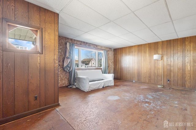 654 Colgate Avenue, Perth Amboy, NJ 08861