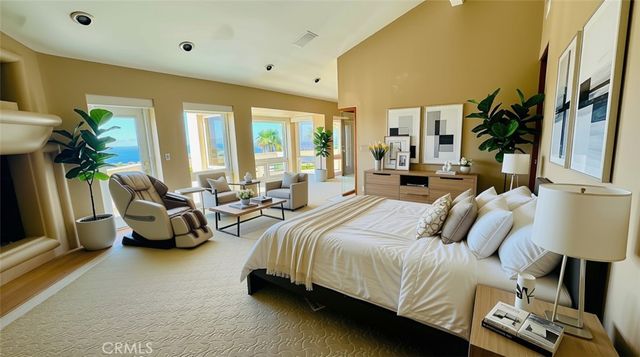 3140 E Abbey Ln, Orange, CA 92867