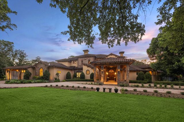 327 E Friar Tuck Lane, Houston, TX 77024