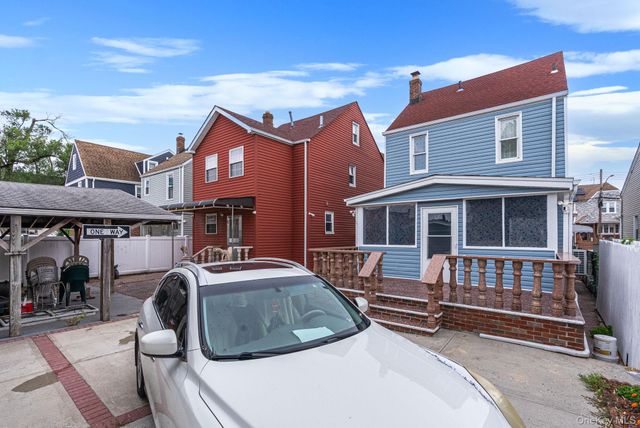 9411 210th Street, Queens Village, NY 11428