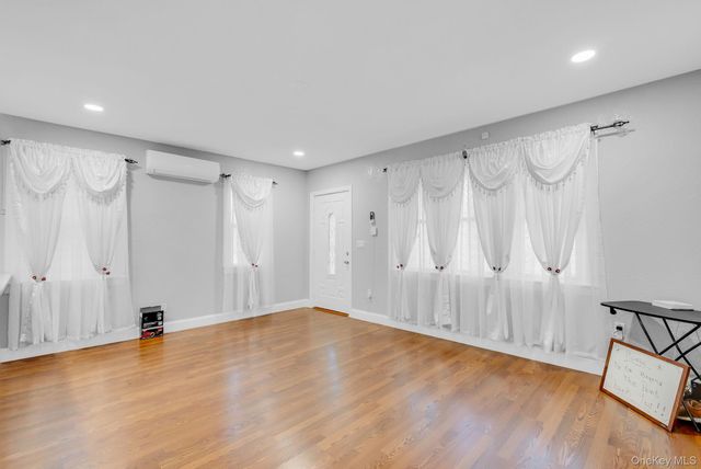 9411 210th Street, Queens Village, NY 11428